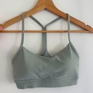 lululemon size 4 Flow Y Yoga Bra